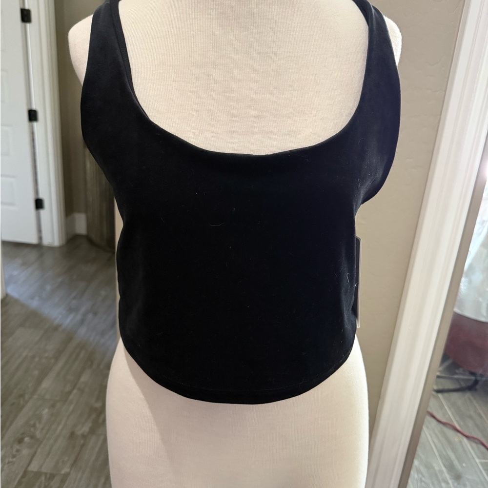 Athleta Velvet Cut Out Crop A-C Black Sleeveless Crop